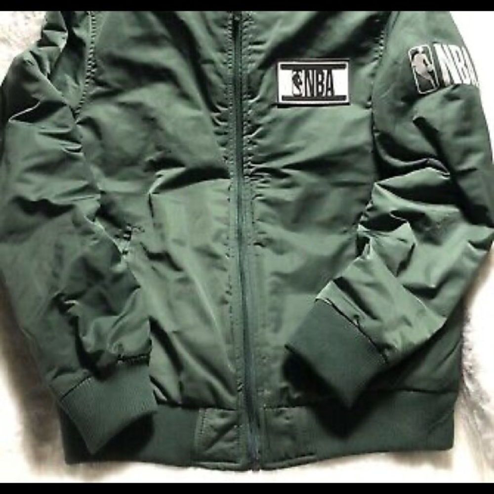Men’s NBA Jacket NWT retail 150 Army Green